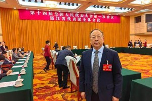 亿万28-刘国永：建立主动健康教育体系 营造健康新风尚