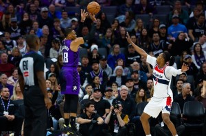 亿万28官网-杜兰特39+4+7无缘今日最佳球员！因为哈登31+2+10超神主导大逆转