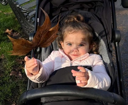 亿万28下载-阿圭罗带娃日常曝光|塞尔吉奥·阿圭罗|足球|阿奎罗_新浪体育_新浪新闻